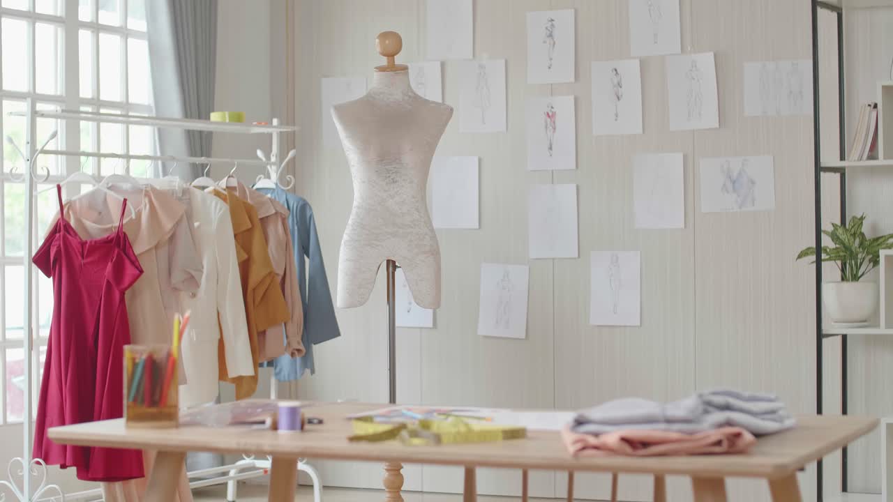 Fashion Creative Design Studio