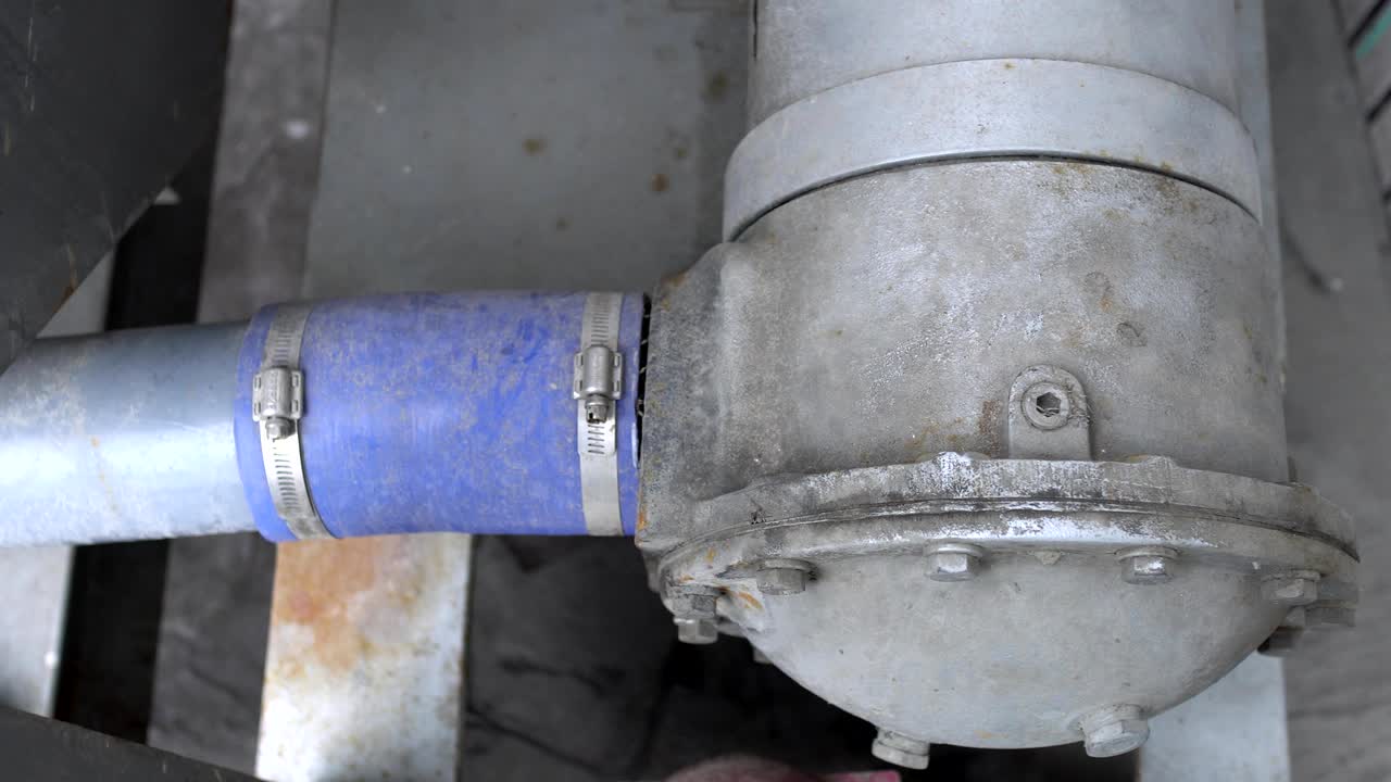 부러스리스 동기 변압기의 부품에 대해 자세히 알아보십시오.