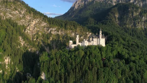 neuschwanstein castle bavarian alps germany