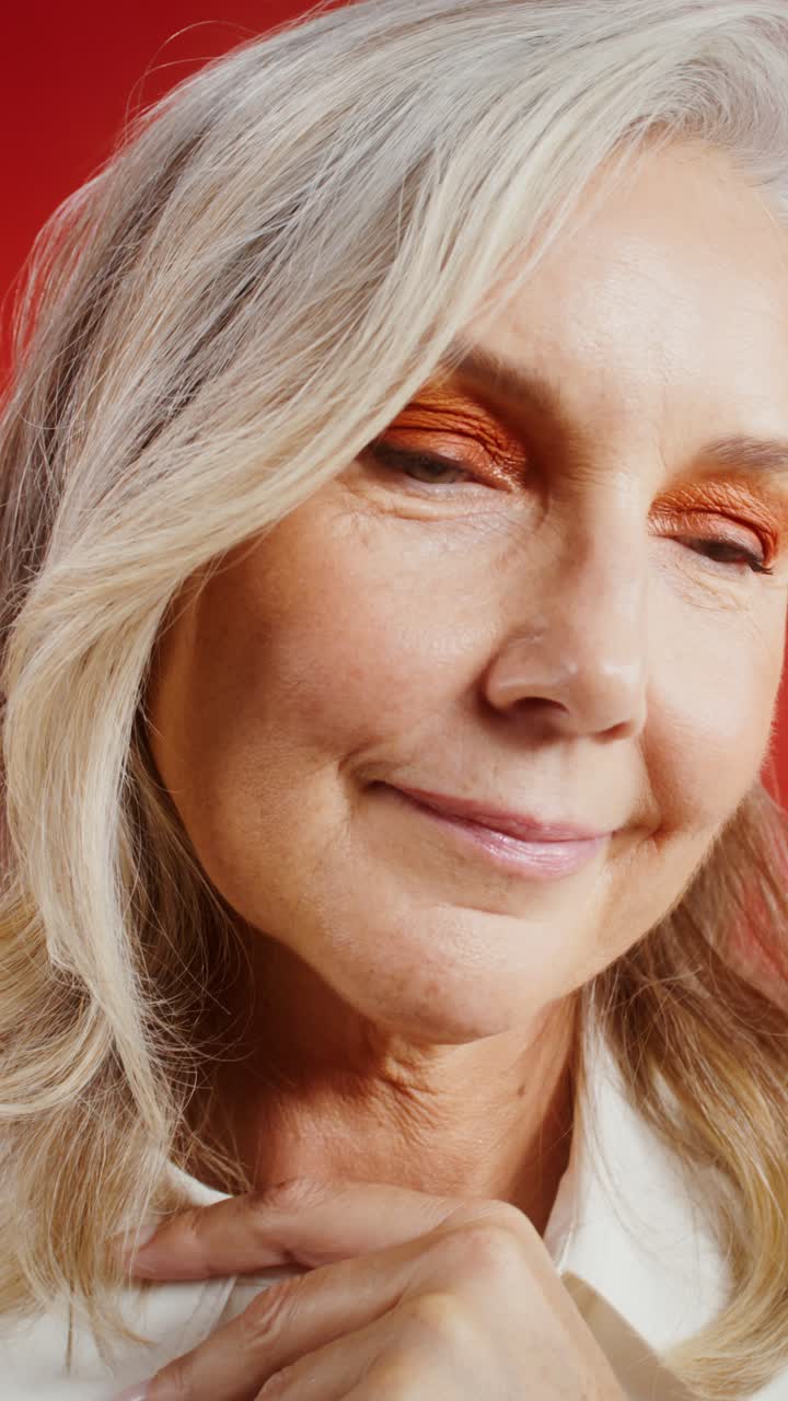 retrato de una mujer mayor