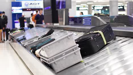 airport baggage claim