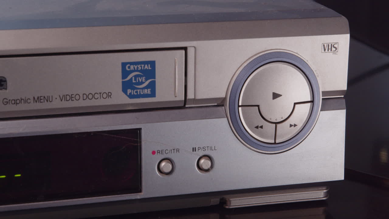 vcr 에 vhs 테이프 를  ⁇ 입 하는 방법 의 세부 사항