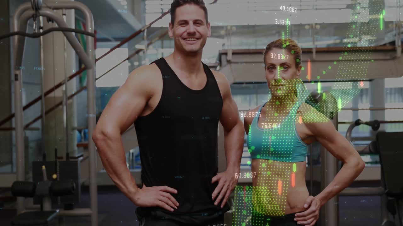 animación del procesamiento de datos sobre personas deportivas caucásicas en el gimnasio.