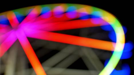 moscú, rusia, - diciembre de 2019: la rueda de la ferris en bokeh.