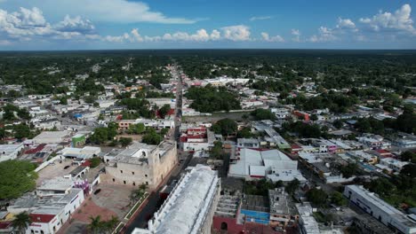 Landungsdrohne-Schoss-Auf-Tizimin,-Yucatan,-Mexiko