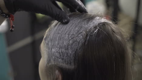 cortar el cabello en el salón