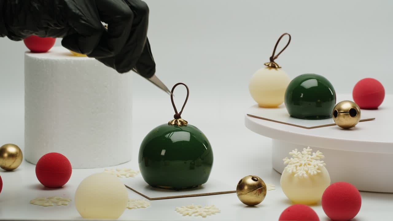 Christmas Dessert Ornaments