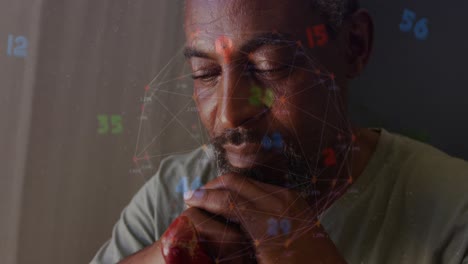 animación de la red de conexiones y procesamiento de datos sobre el hombre afroamericano mayor