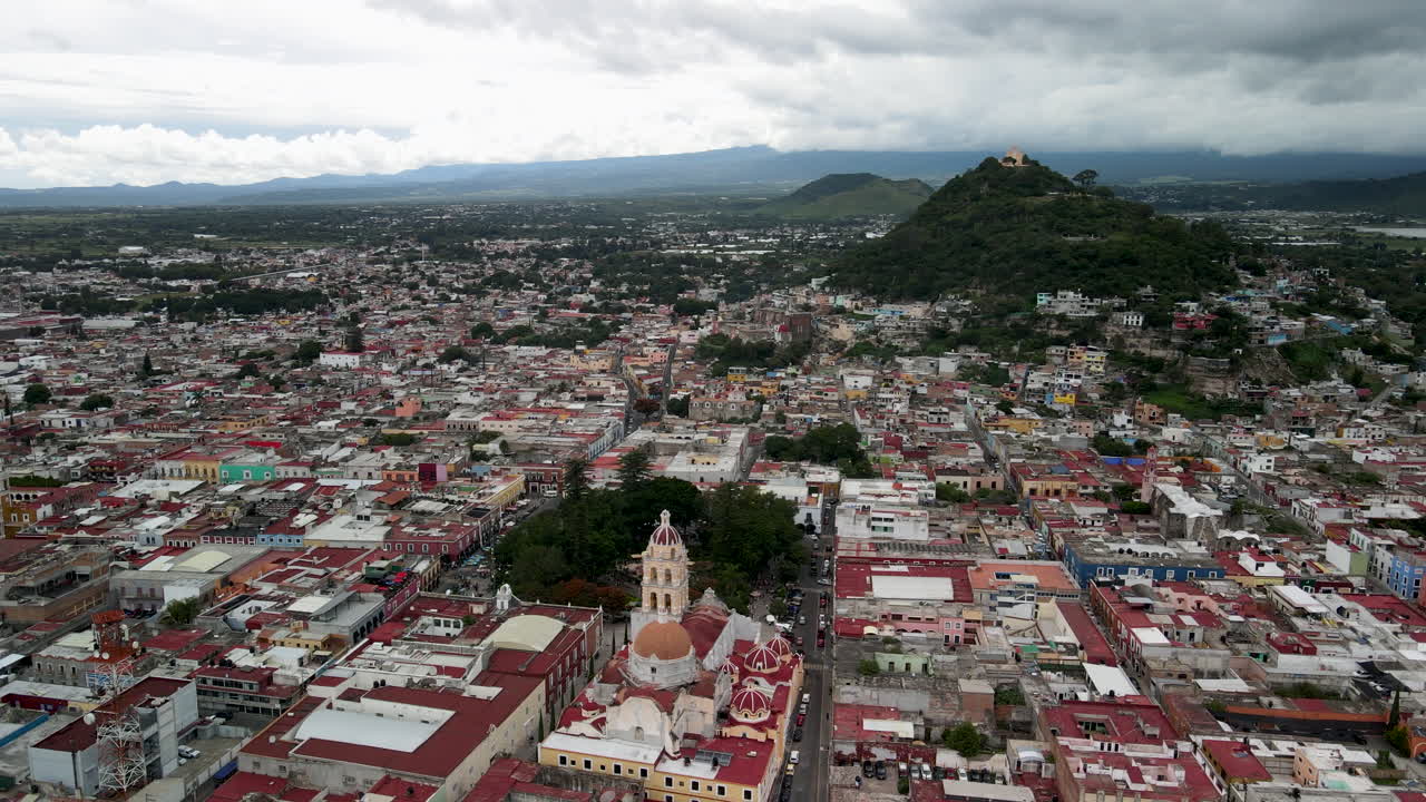 vista aérea del templo popocatepetl en méxico