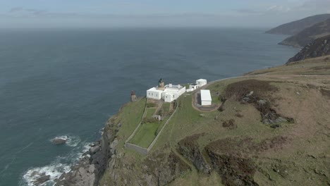 Aerial-view-of-Mull-of-Kintyre-lighthouse-in-Argyll-and-Bute,-Scotland