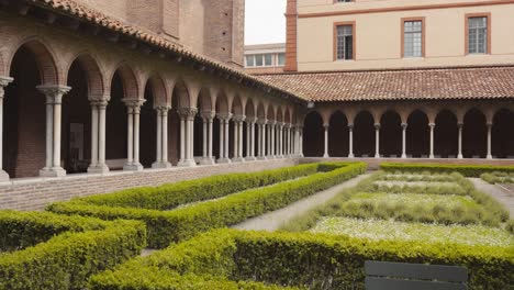 courtyard of a toulouse cloister
