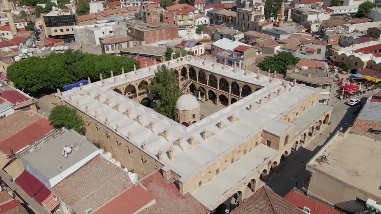 북 키프로스 니코시아 구시가지에 있는 에어리얼 그레이트 인 (büyük han) cervansarai