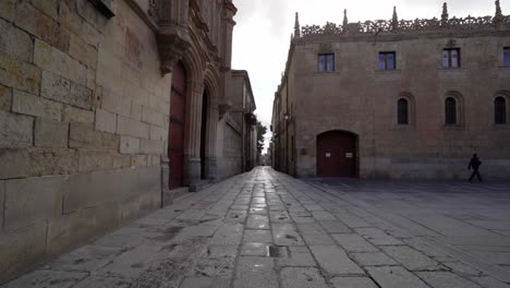 Die-Monumentale-Stadt-Salamanca-Ist-Aufgrund-Der-Abriegelung-7-Leer