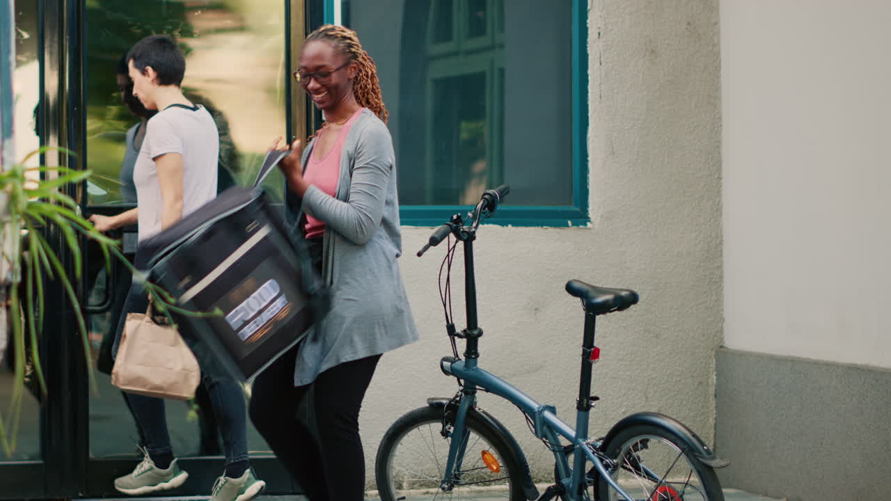 Food delivery service with bicycle