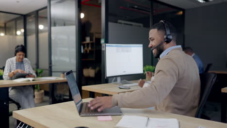 Call-center,-laptop-or-man-with-black-woman