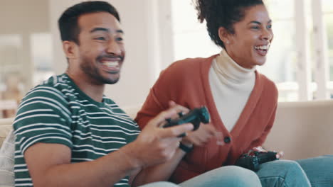 Couple,-video-game-and-sofa-with-controller