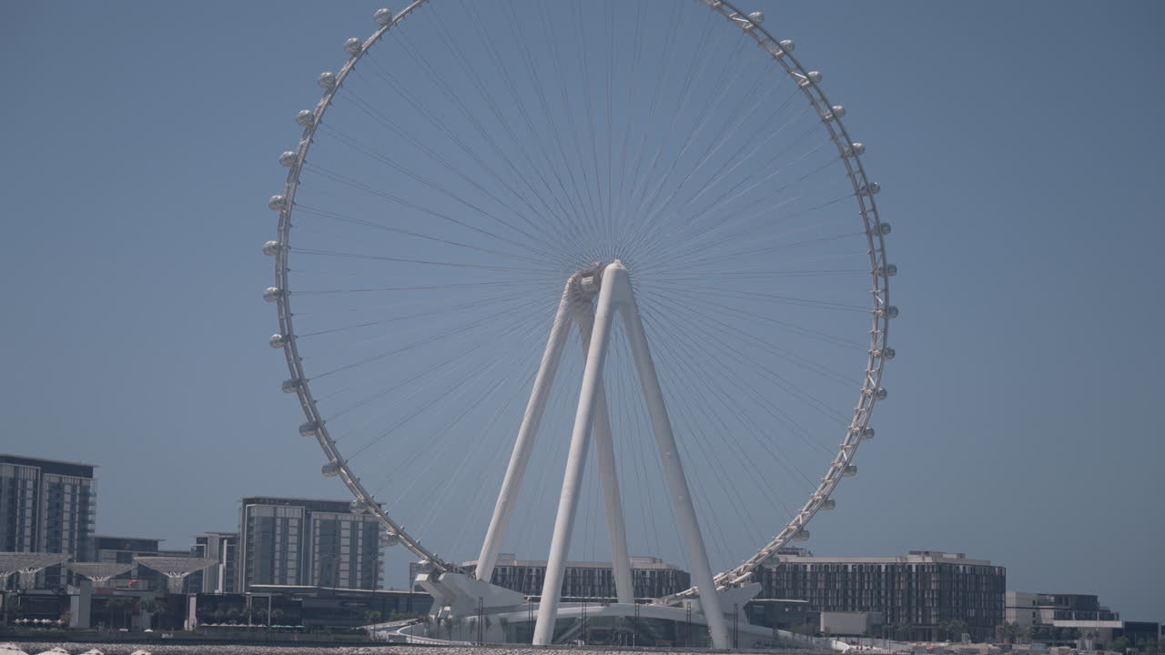 Dubai Observation Wheel on the Beach