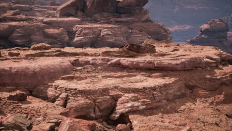 golden rocks in grand canyon