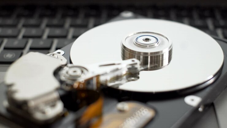 Seamless looping of working head of disassembled hard drive.