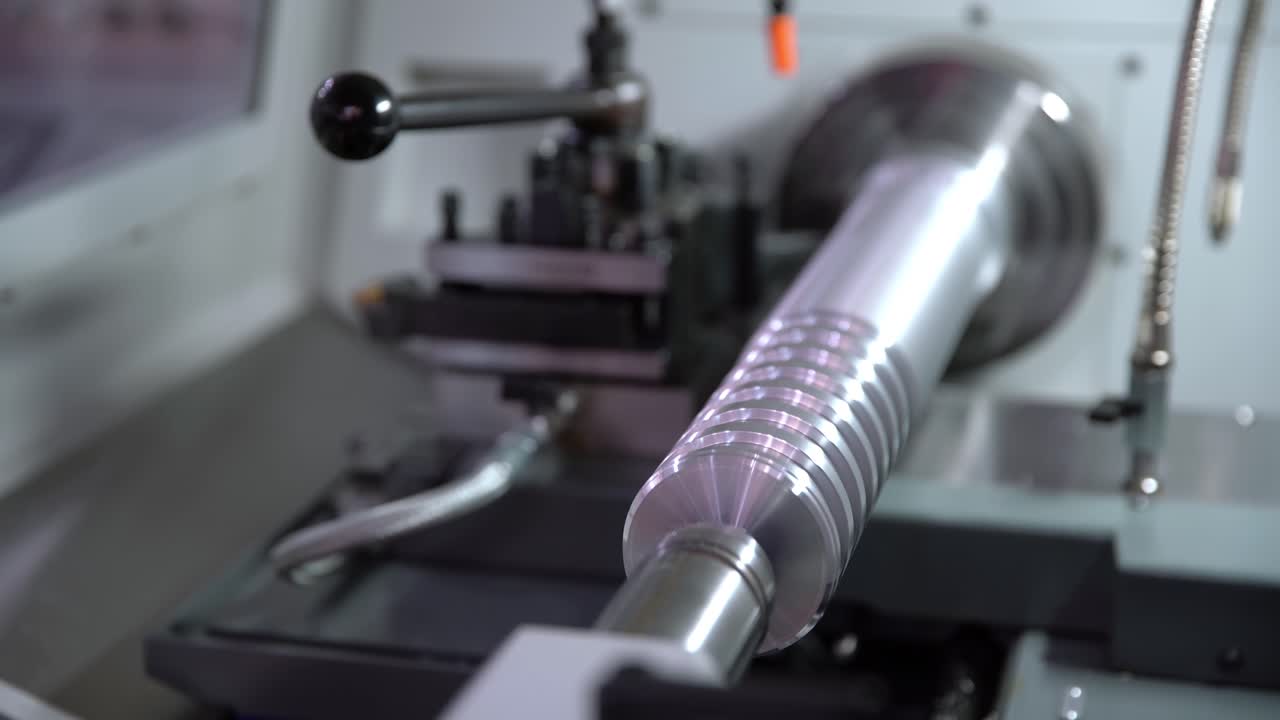 máquina de fresado cnc para el trabajo de metales.