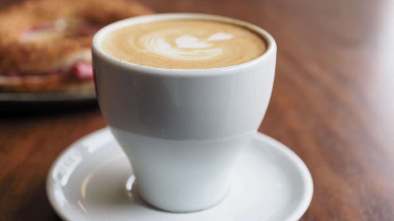 leche con leche y pasteles