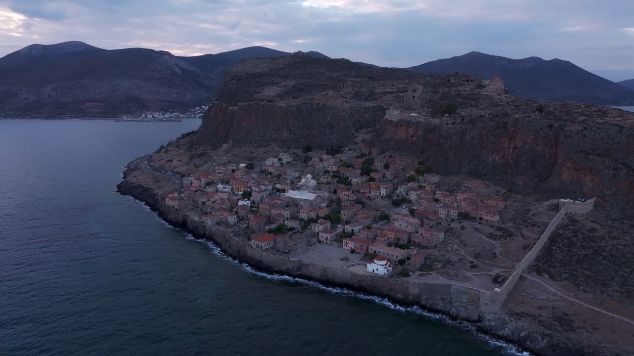 Yunanistan, Monemvasia ile Mora Yarımadası gün batımı