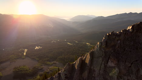 Vistas-De-Drones-Temprano-En-La-Mañana-De-Ruby-Peak-Colorado