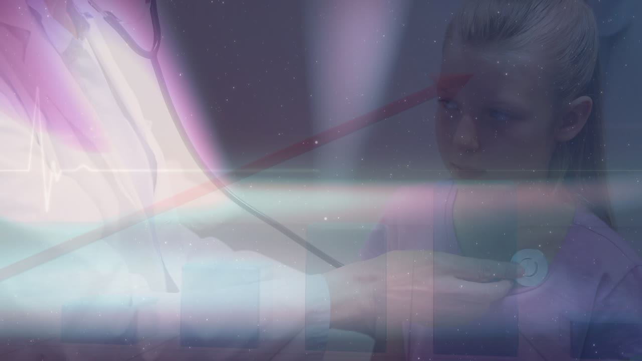 animación del procesamiento de datos y senderos de luz sobre diversos médicos y pacientes