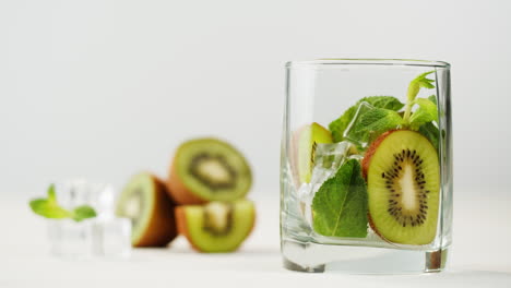 kiwi mint refreshment