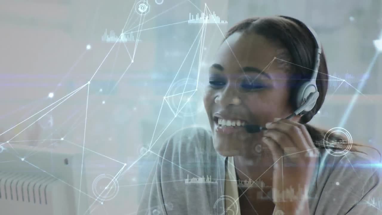 Animazione di rete di connessioni, statistica su donna d'affari con cuffie telefoniche