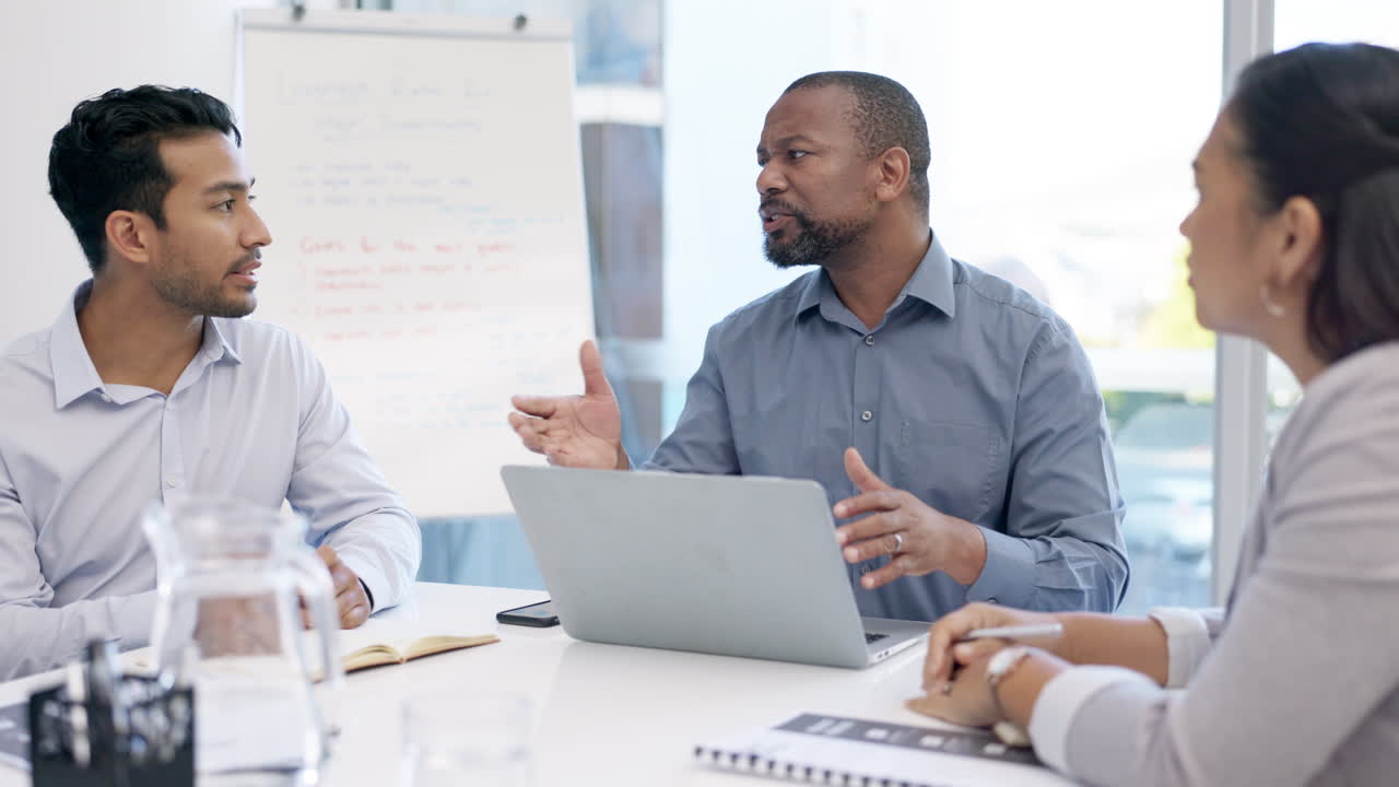 Business leader, meeting discussion