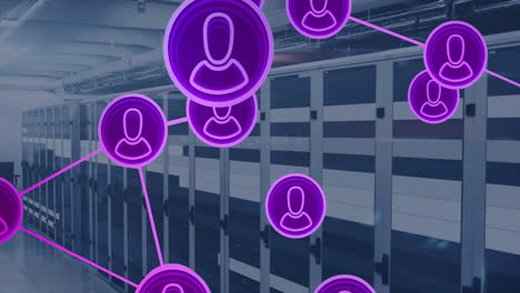 animación de la red de íconos de personas digitales y servidores informáticos