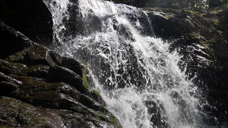 Brilliant-slow-motion-of-water-plunging-from-a-waterfall-at-180-frames-per-second