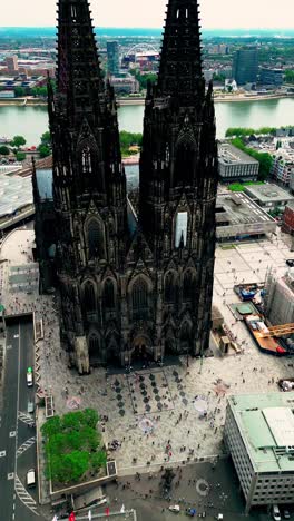 Der-Unglaubliche-Kölner-Dom-In-Köln,-Deutschland