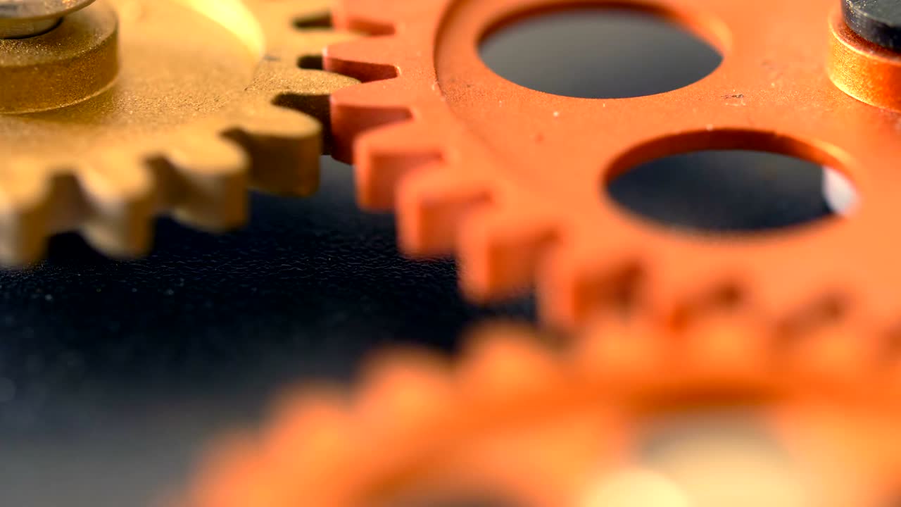 ruedas mecánicas que ruedan lentamente - de cerca