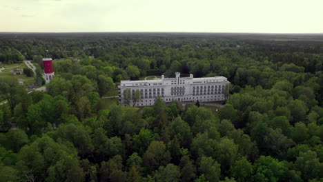 orbital drone shot kemeri sanatorium, latvia