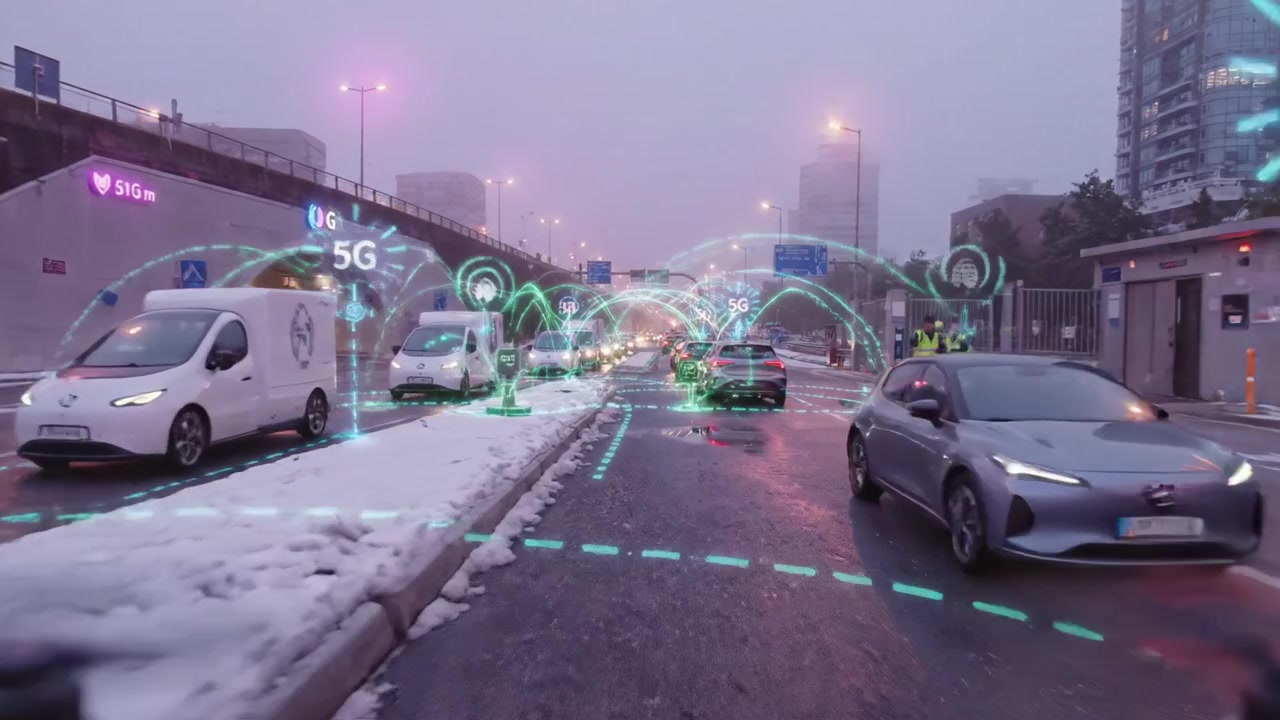 5G技術による革新的な交通管理：車両とインフラ間の接続性と通信を強化し、都市の渋滞を解消するスマートなソリューション。