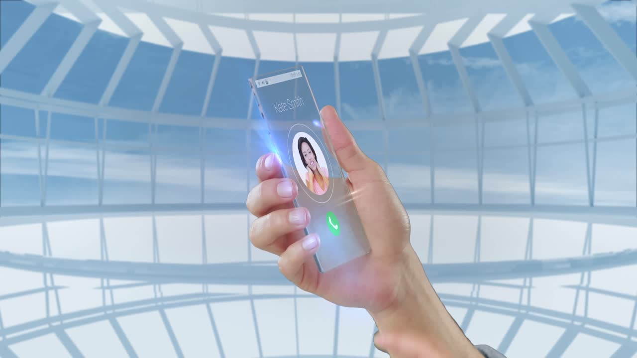 디지털로 생성된 배경을 배경으로 미래의 휴대폰을 손에 들고 있습니다.