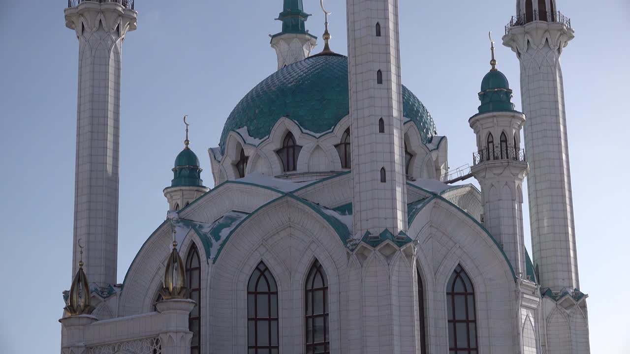 Kul Sharif Mosque in Kazan kremlin, Tatarstan. Blue clear sky at winter