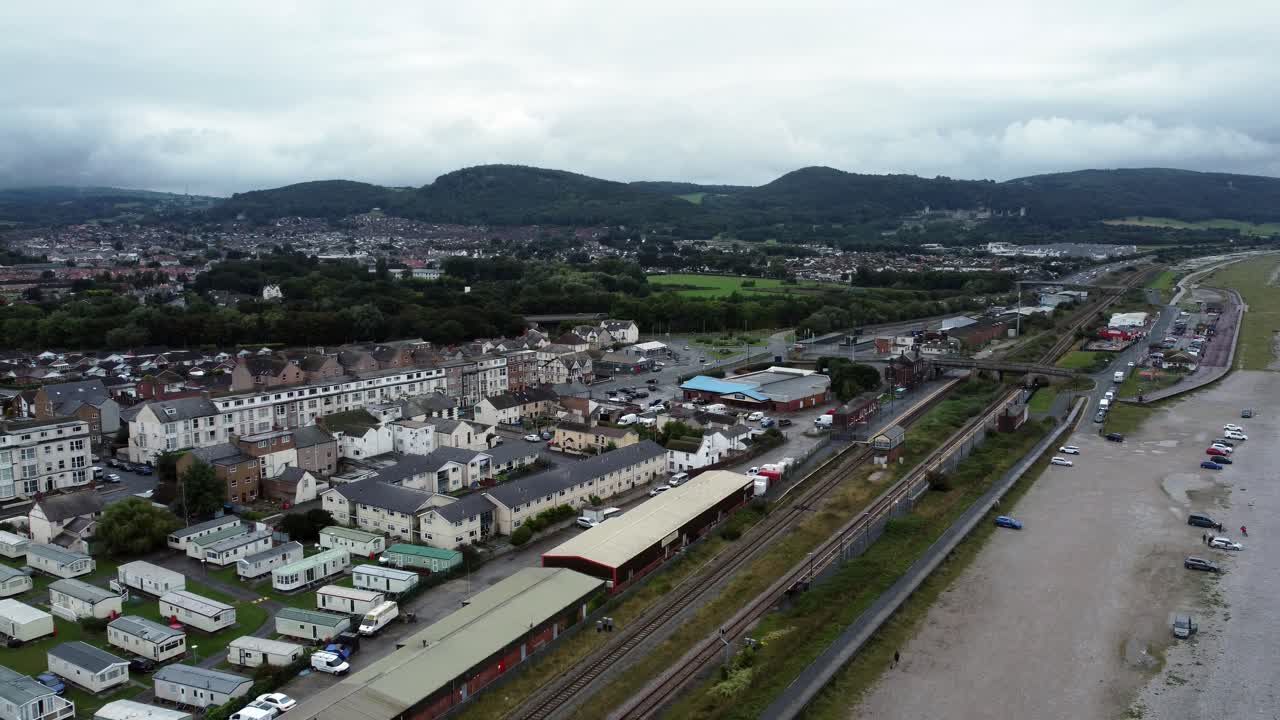 해변가 staycation 홀리데이 홈 캠프장 리조트 공중 역전도 위의 정적 캐러밴 트레일러