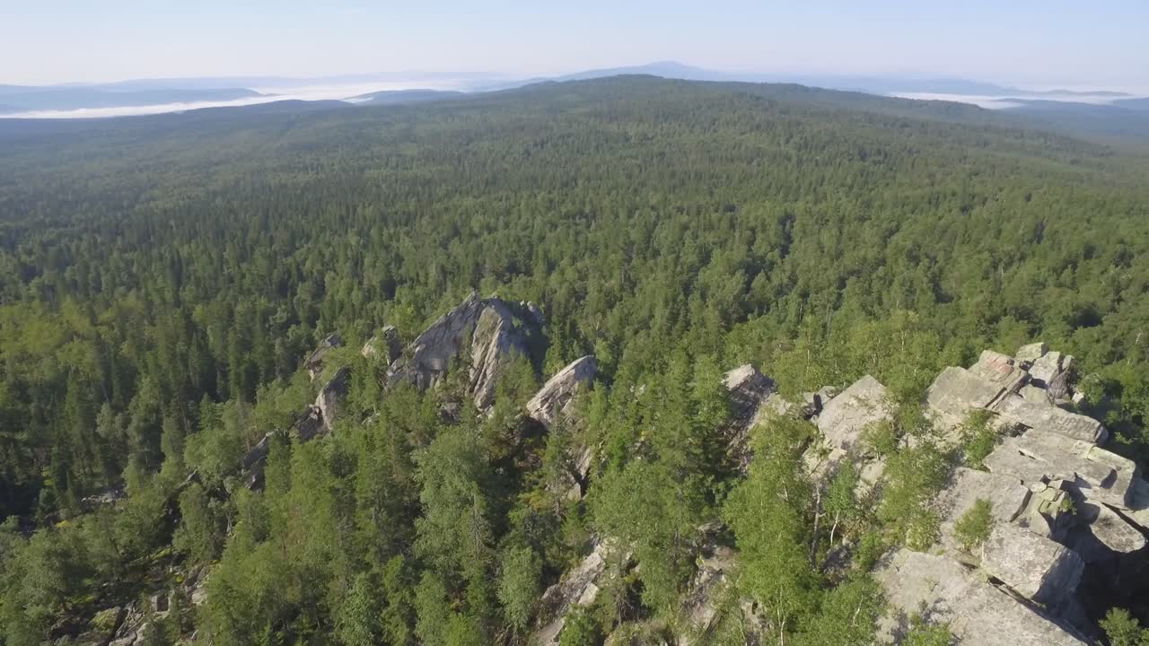 горный лесный ландшафт