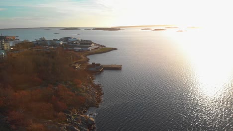 zdjęcia lotnicze nad plażą w salto karlskrona w szwecji o nazwie saltosand