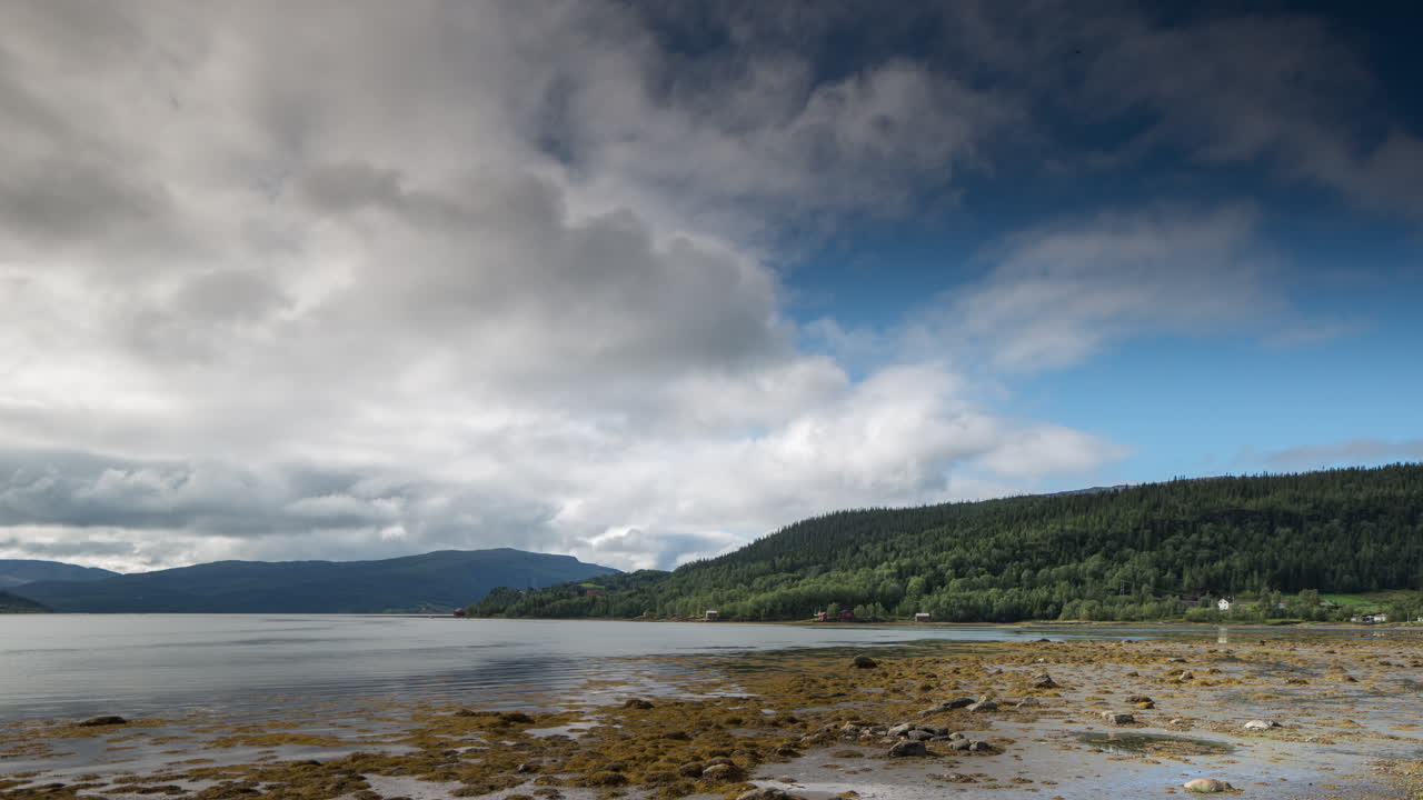vista del barco caído 4k 03