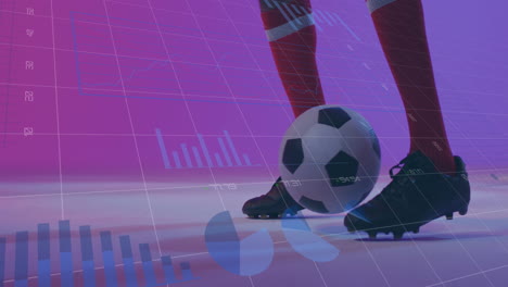 animación de gráficos y procesamiento de datos sobre las piernas de un jugador de fútbol americano afroamericano con una pelota