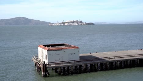 san francisco alcatraz island and the ocean