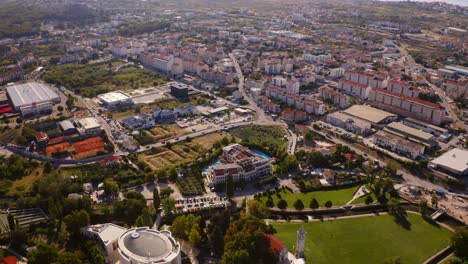 Ciudad,-área-Urbana,-Conducción-De-Automóviles,-Tráfico