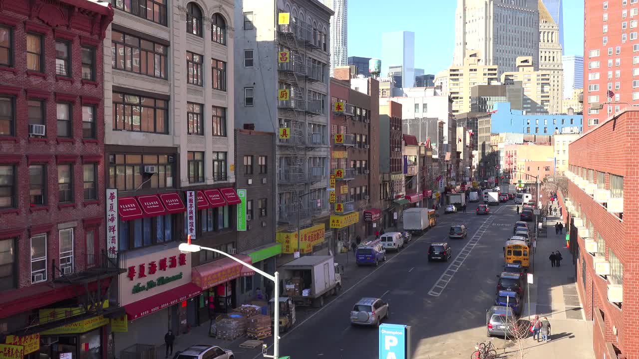 뉴욕시 1의 차이나타운 지구 설정 샷