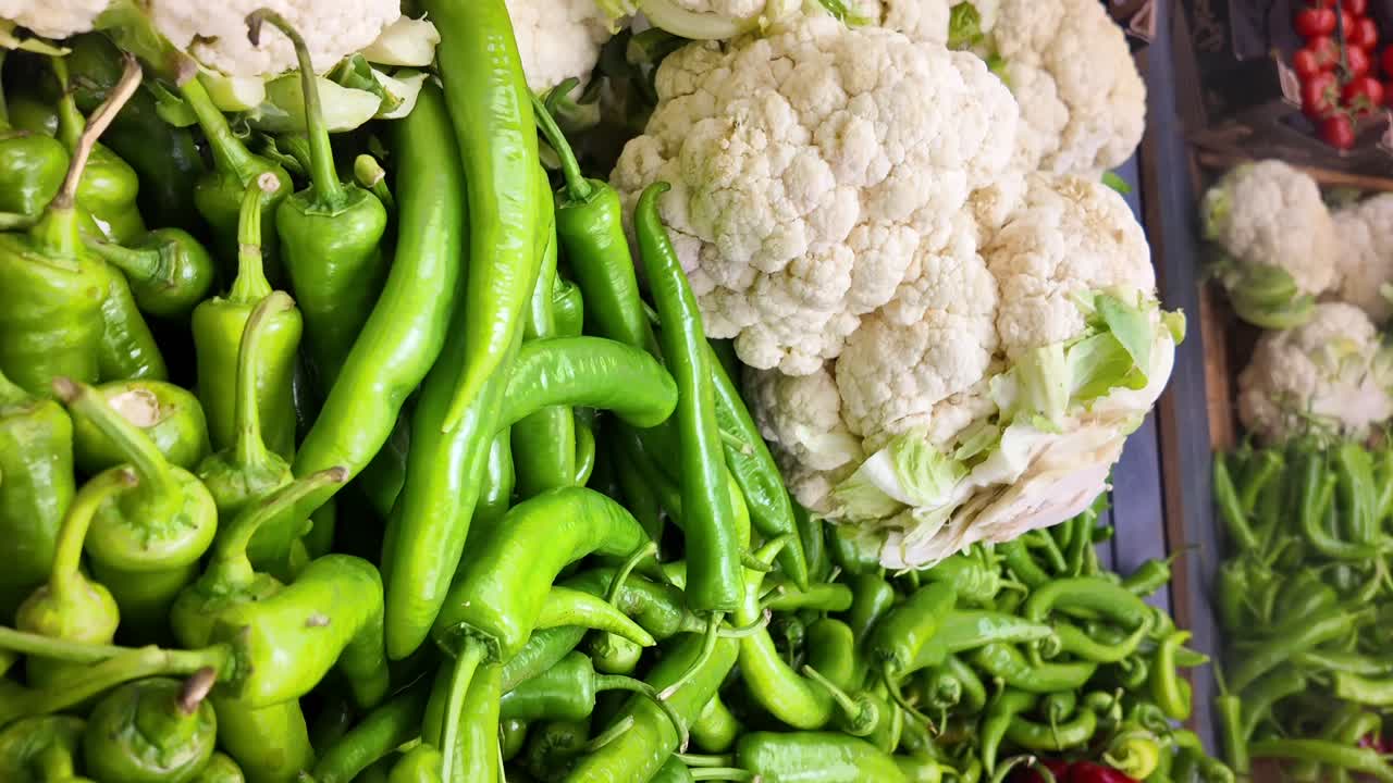Cauliflower and Green Peppers