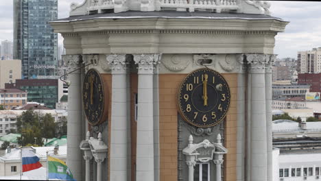 clock tower in a city