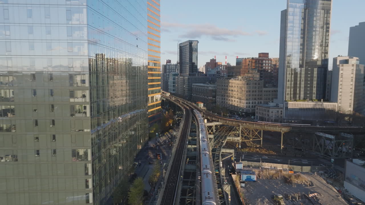 즈의 지하철의 공중 풍경, 뉴욕의 한 가을 아침에 찍은 사진